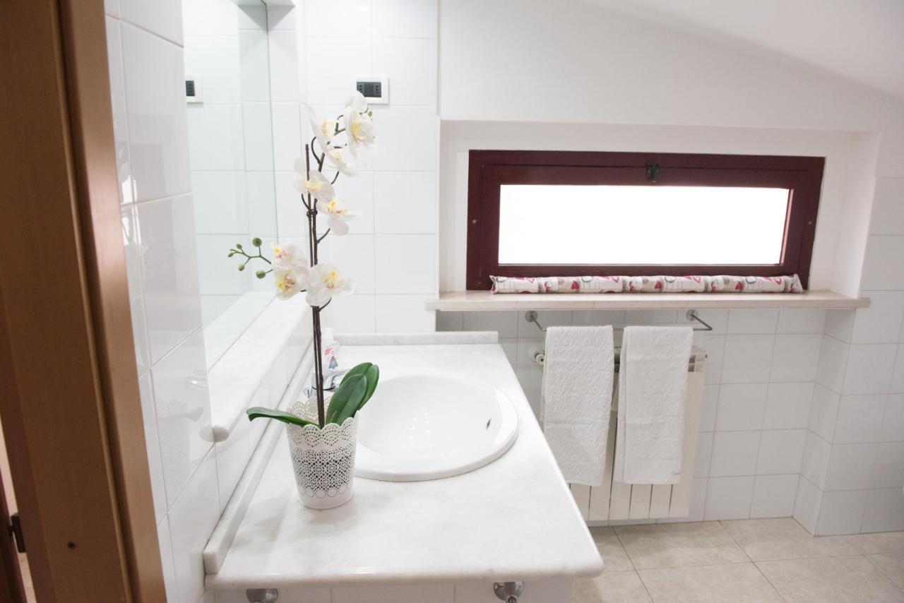 ランチャーノ Via Del Mare Bed & Breakfast エクステリア 写真