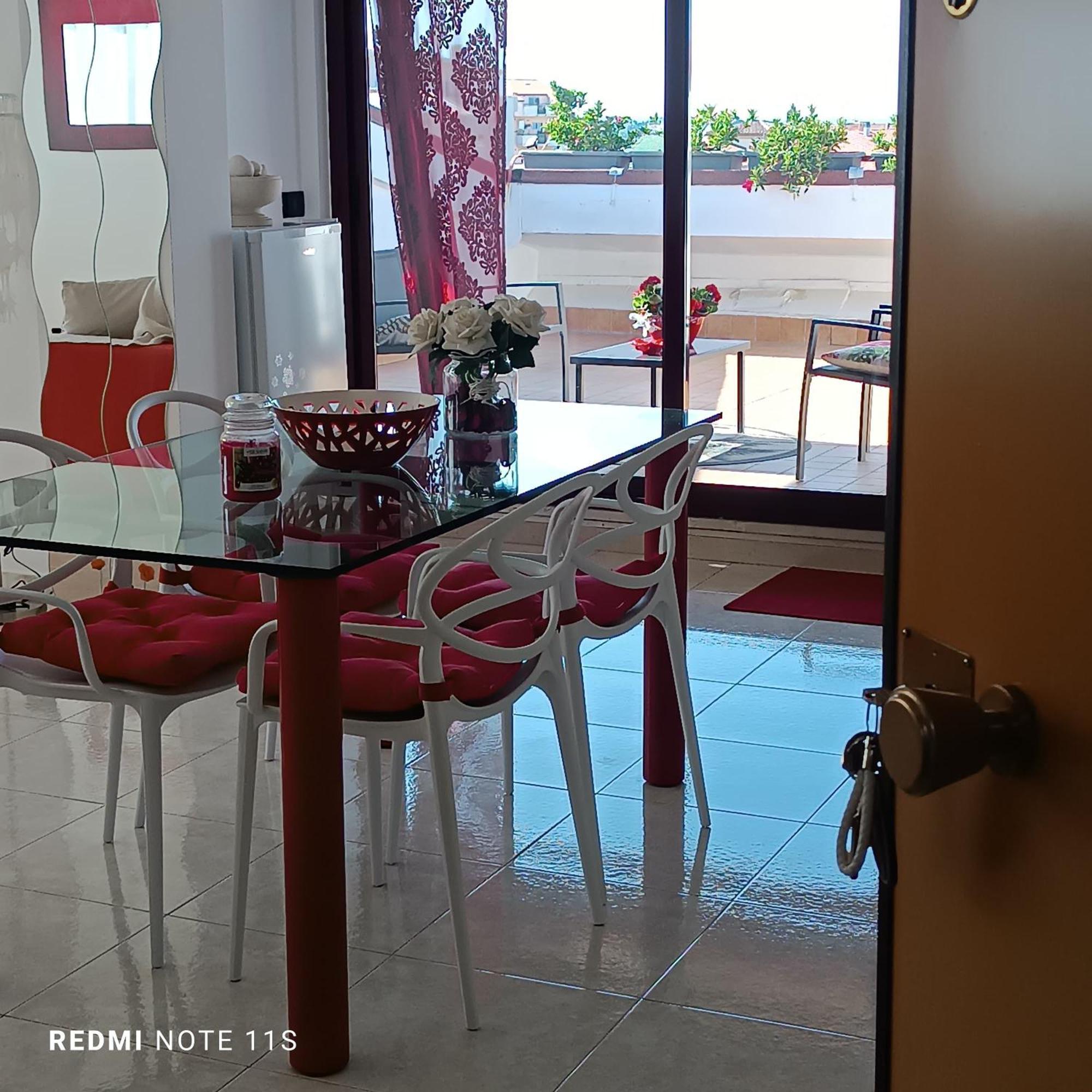 ランチャーノ Via Del Mare Bed & Breakfast エクステリア 写真